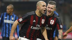 Alex saat berselebrasi usai mencetak gol ke gawang inter milan