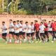 Timnas Indonesia U23 melakukan latihan jelang laga di kualifikasi Piala Asia 2024
